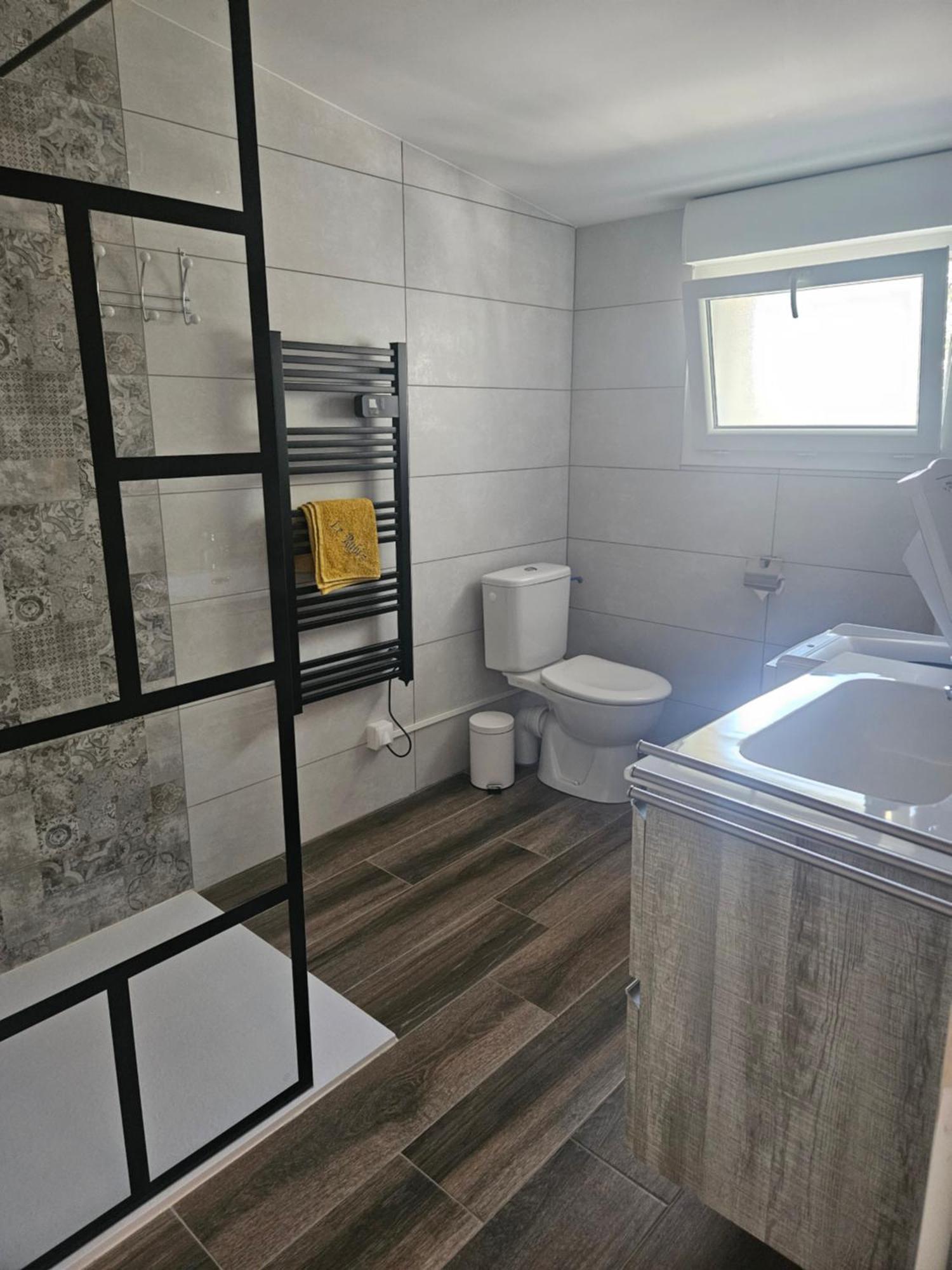 Le Rubiz Appartement La Coucourde Buitenkant foto
