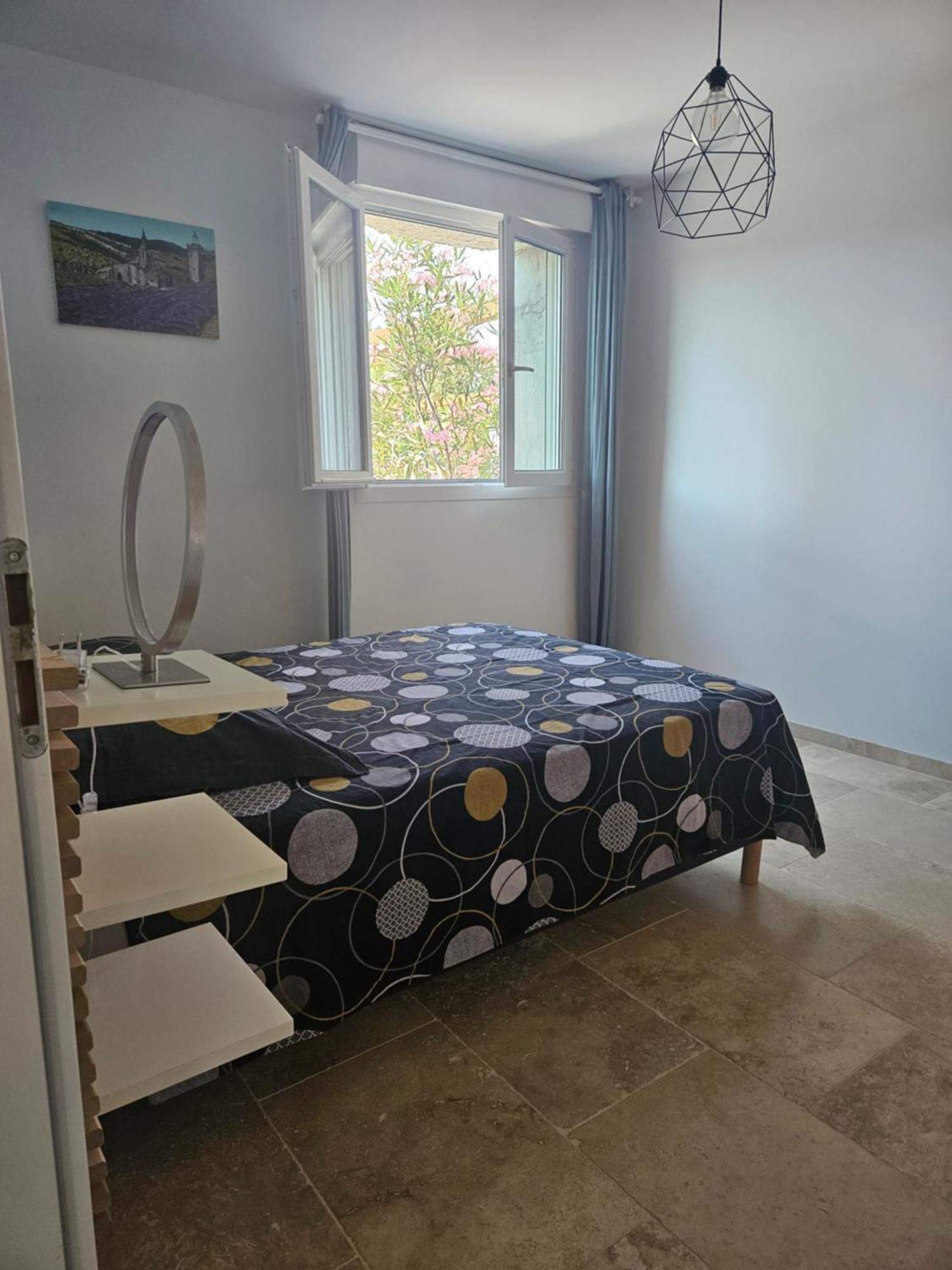 Le Rubiz Appartement La Coucourde Buitenkant foto